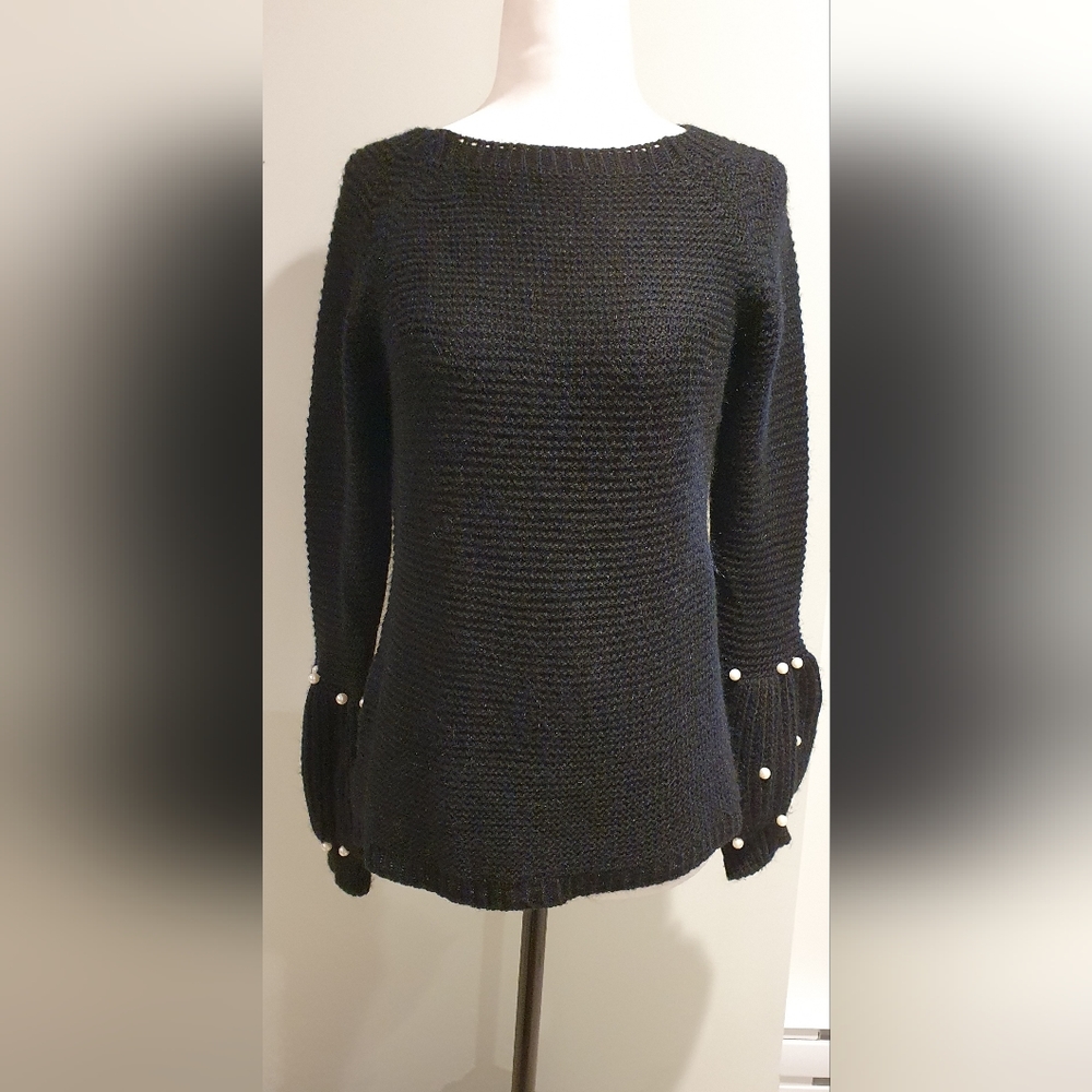 Black sweater with pearl sleeves, made in Italy